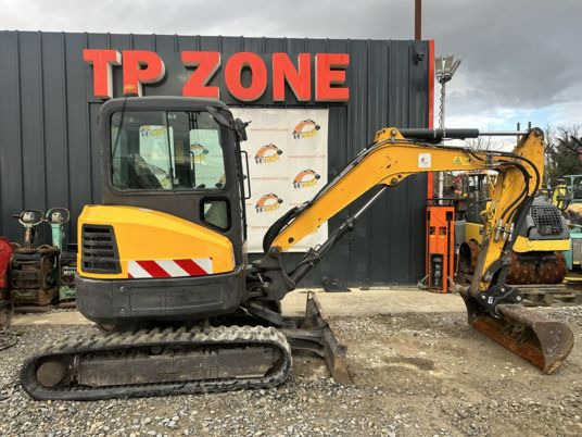 Bobcat E35 CLIM à 22 500 € HT - Міні-екскаватор: фото 1 Bobcat E35 CLIM à 22 500 € HT - Міні-екскаватор: фото 1