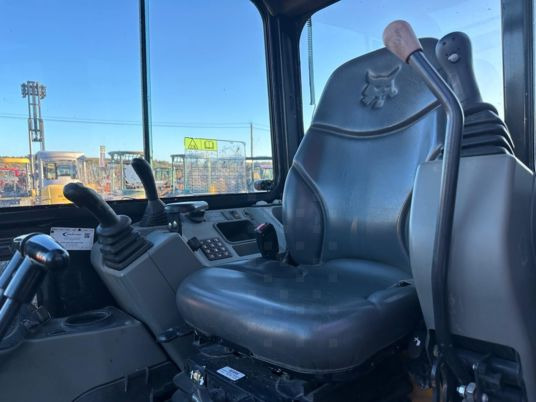Bobcat E35 à 22 500 € HT - Міні-екскаватор: фото 3 Bobcat E35 à 22 500 € HT - Міні-екскаватор: фото 3