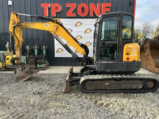 Bobcat E50 à 26900 € HT - Міні-екскаватор: фото 2 Bobcat E50 à 26900 € HT - Міні-екскаватор: фото 2