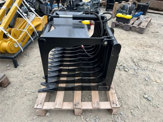 Godet grappin pour minichargeur - Ківш: фото 4 Godet grappin pour minichargeur - Ківш: фото 4