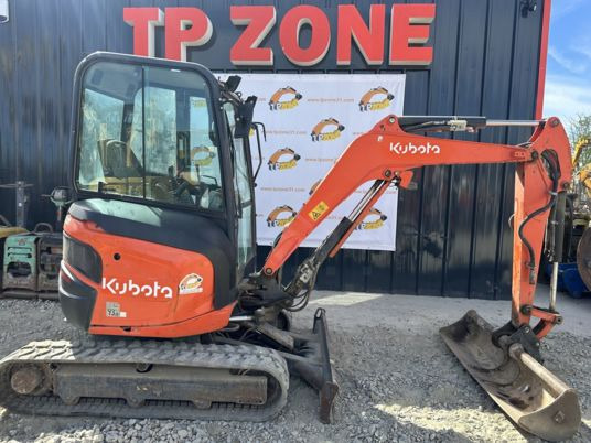 Kubota U27-4 Cabine à 23500€ HT - Міні-екскаватор: фото 3 Kubota U27-4 Cabine à 23500€ HT - Міні-екскаватор: фото 3