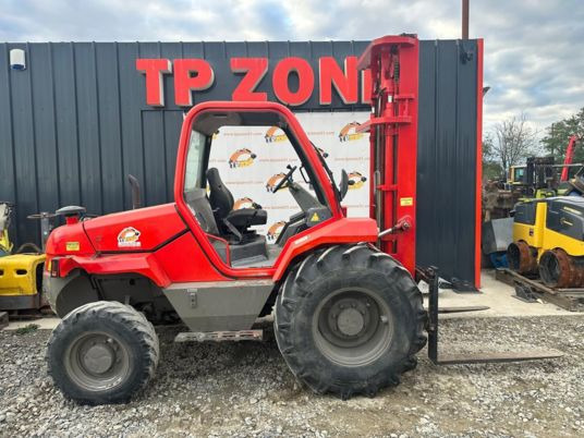 Manitou M26-4 4X4 à 18500 € HT - Навантажувач вилковий: фото 1 Manitou M26-4 4X4 à 18500 € HT - Навантажувач вилковий: фото 1