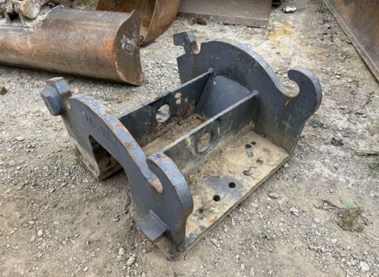 Platine à boulonner verachtert CW40 - Навісне обладнання в категорії Будівельна техніка: фото 3 Platine à boulonner verachtert CW40 - Навісне обладнання в категорії Будівельна техніка: фото 3