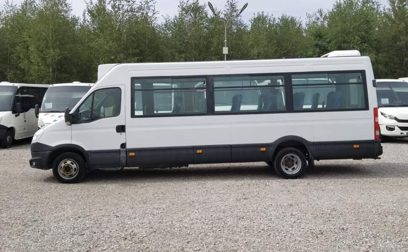 Iveco Daily 23 *NOWY SILNIK* 2 SZTUKI*, klima, winda - Приміський автобус: фото 5 Iveco Daily 23 *NOWY SILNIK* 2 SZTUKI*, klima, winda - Приміський автобус: фото 5