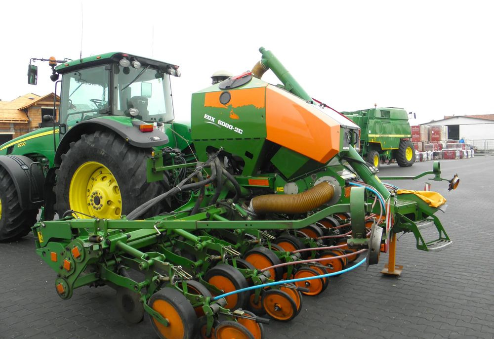 Amazone EDX 6000-2C Xpress 8 rzedowy, Nie Malowany, Stan Bardzo Dobry - Сівалка: фото 4 Amazone EDX 6000-2C Xpress 8 rzedowy, Nie Malowany, Stan Bardzo Dobry - Сівалка: фото 4