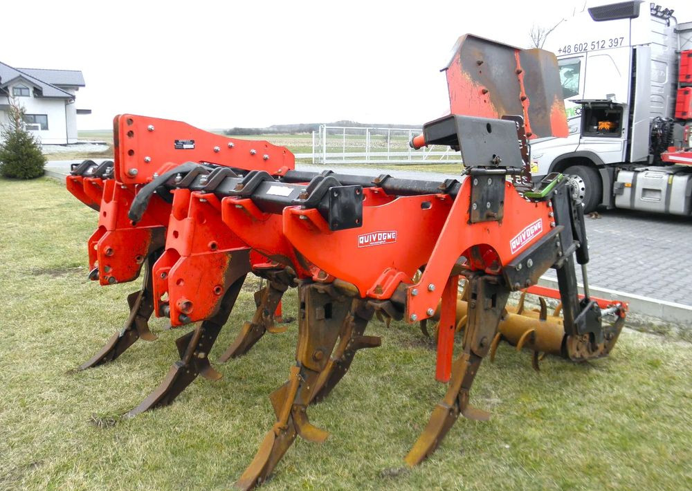 Inny Quivogne 3 metry Głębosz 2014 Rok , Stan Idealny - Техніка для обробки ґрунту: фото 3 Inny Quivogne 3 metry Głębosz 2014 Rok , Stan Idealny - Техніка для обробки ґрунту: фото 3