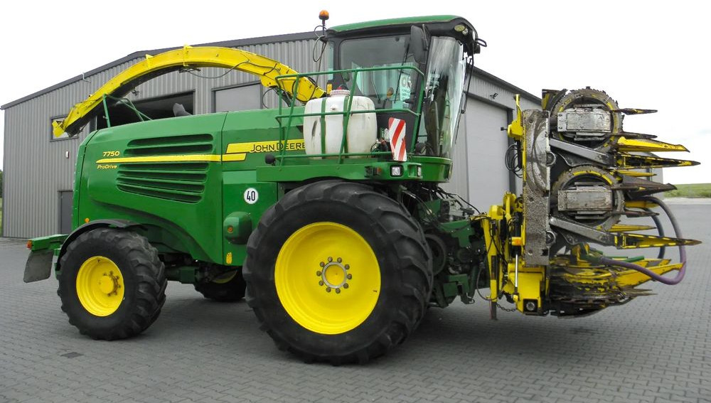 John Deere 7750 ProDrive 2008 Rok, +Kemper 375, +podbieracz do traw, Nie Malowany, Stan Bardzo Dobry - Кормозбиральний комбайн: фото 5 John Deere 7750 ProDrive 2008 Rok, +Kemper 375, +podbieracz do traw, Nie Malowany, Stan Bardzo Dobry - Кормозбиральний комбайн: фото 5