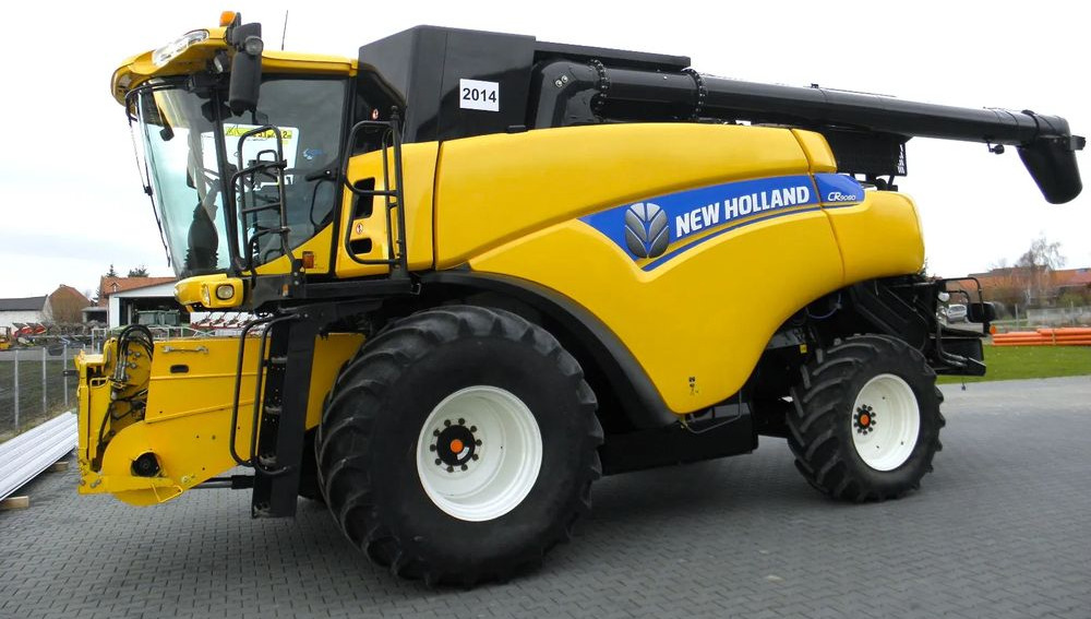 New Holland CR9080 2013 Rok , heder Varifeed 9,15m, Nowsza Wersja, Nie Malowany, Stan Idealny - Зернозбиральний комбайн: фото 1 New Holland CR9080 2013 Rok , heder Varifeed 9,15m, Nowsza Wersja, Nie Malowany, Stan Idealny - Зернозбиральний комбайн: фото 1