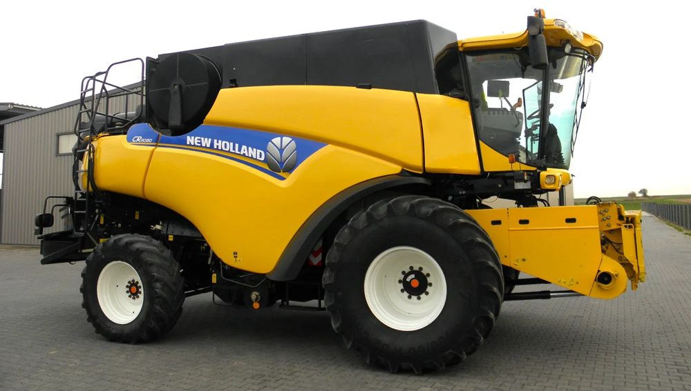 New Holland CR9080 2013 Rok , heder Varifeed 9,15m, Nowsza Wersja, Nie Malowany, Stan Idealny - Зернозбиральний комбайн: фото 4 New Holland CR9080 2013 Rok , heder Varifeed 9,15m, Nowsza Wersja, Nie Malowany, Stan Idealny - Зернозбиральний комбайн: фото 4