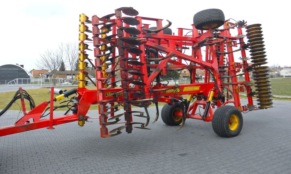 Väderstad TOPDOWN 600 2008 Rok, Nie Malowany, 3 sztuki w sprzedazy, Stan Bardzo Dobry - Техніка для обробки ґрунту: фото 4 Väderstad TOPDOWN 600 2008 Rok, Nie Malowany, 3 sztuki w sprzedazy, Stan Bardzo Dobry - Техніка для обробки ґрунту: фото 4