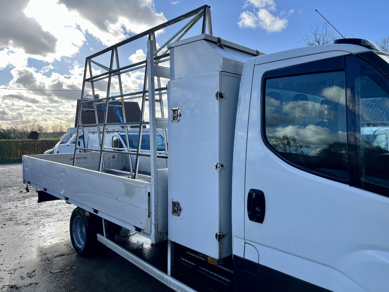 IVECO Daily 35-180 35c18 plateau - Легка бортова вантажівка: фото 5 IVECO Daily 35-180 35c18 plateau - Легка бортова вантажівка: фото 5