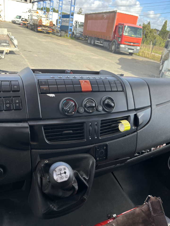 IVECO Eurocargo 120e28 в лізинг IVECO Eurocargo 120e28: фото 15 IVECO Eurocargo 120e28 в лізинг IVECO Eurocargo 120e28: фото 15