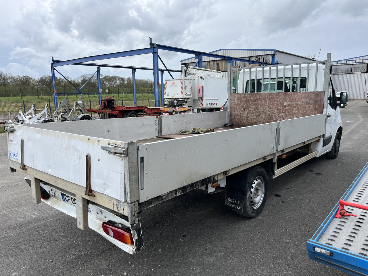 Opel Movano 2L3 dci 125 master - Легка бортова вантажівка: фото 4 Opel Movano 2L3 dci 125 master - Легка бортова вантажівка: фото 4