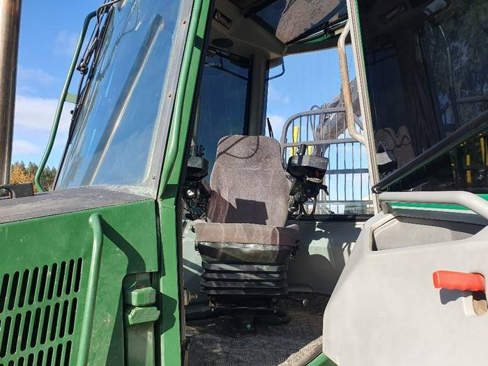 TIMBERJACK 1110 - Форвардер: фото 3 TIMBERJACK 1110 - Форвардер: фото 3