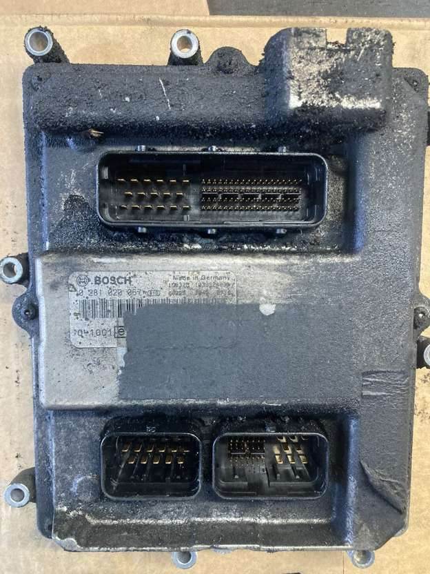 MAN Motorsteuergerät MAN D2066 EEV Lions City 0281020067 Bosch Control Unit Engi - Блок управління в категорії Автобуси: фото 1 MAN Motorsteuergerät MAN D2066 EEV Lions City 0281020067 Bosch Control Unit Engi - Блок управління в категорії Автобуси: фото 1