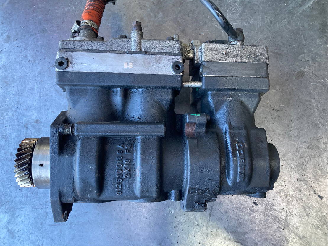Wabco Luftkompressor Wabco Citaro Kompressor A4571305015 469185 4571305015, A457 - Запчастини в категорії Автобуси: фото 1 Wabco Luftkompressor Wabco Citaro Kompressor A4571305015 469185 4571305015, A457 - Запчастини в категорії Автобуси: фото 1