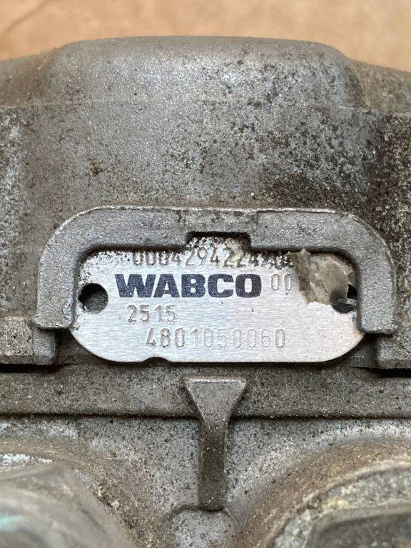 Wabco Wabco Achsmodulator Mercedes Citaro 4801050060 EBS Actros - Запчастини в категорії Автобуси: фото 1 Wabco Wabco Achsmodulator Mercedes Citaro 4801050060 EBS Actros - Запчастини в категорії Автобуси: фото 1