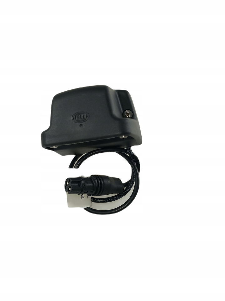 Hella OŚWIETLENIE LAMPA TABLICY REJESTRACYJNEJ LED 2KA010278057 - Світло/ Освітлення: фото 1 Hella OŚWIETLENIE LAMPA TABLICY REJESTRACYJNEJ LED 2KA010278057 - Світло/ Освітлення: фото 1