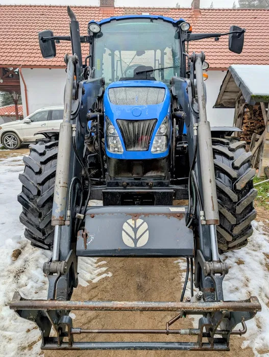 New Holland T5.115 - Трактор: фото 4 New Holland T5.115 - Трактор: фото 4