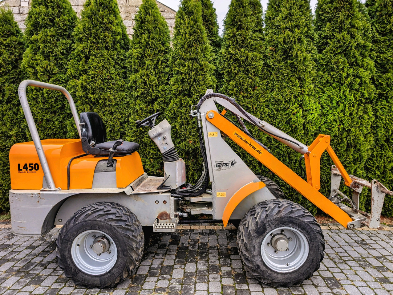 INTRAC L450 - Сільськогосподарська техніка: фото 2 INTRAC L450 - Сільськогосподарська техніка: фото 2