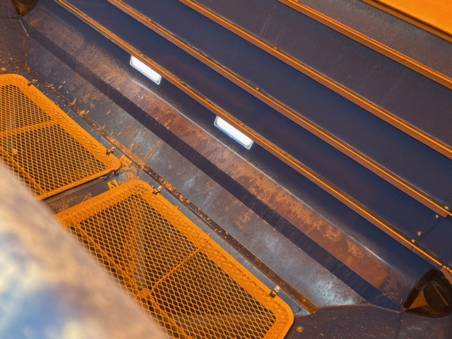 Розкидач добрив BOGBALLE M45: фото 9 Розкидач добрив BOGBALLE M45: фото 9