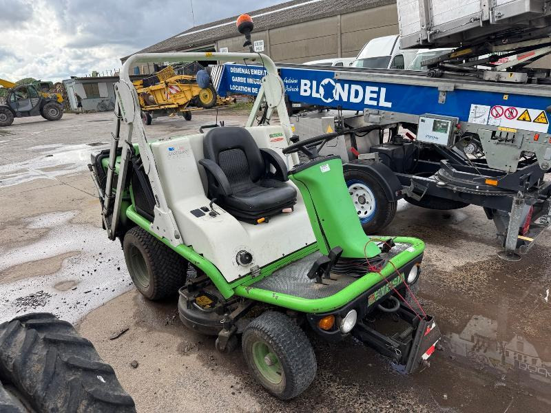 ETESIA HYDRO124D - Газонокосарка: фото 2 ETESIA HYDRO124D - Газонокосарка: фото 2