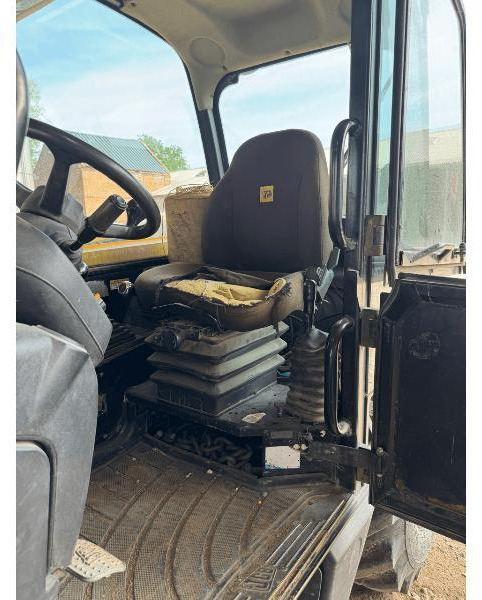 Навантажувач телескопічний JCB 531-70: фото 10