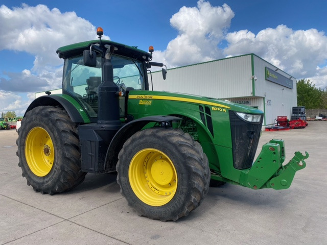 JOHN DEERE 8370R - Трактор: фото 3 JOHN DEERE 8370R - Трактор: фото 3