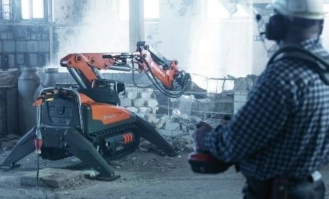 Husqvarna DXR140 - Міні-екскаватор: фото 5 Husqvarna DXR140 - Міні-екскаватор: фото 5