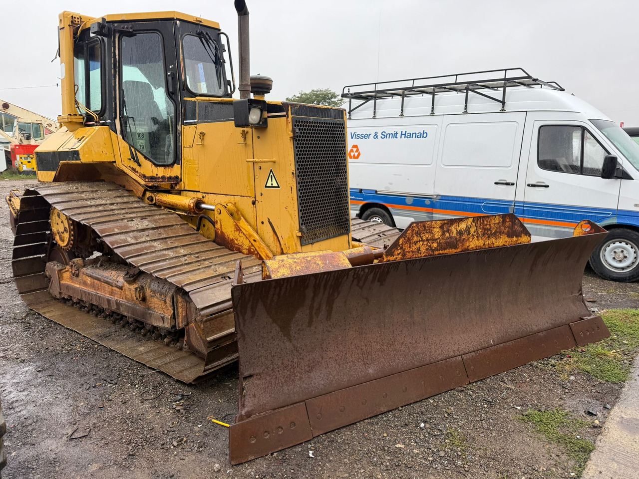 BULLDOZER CATERPILLAR D5 - Бульдозер: фото 1 BULLDOZER CATERPILLAR D5 - Бульдозер: фото 1