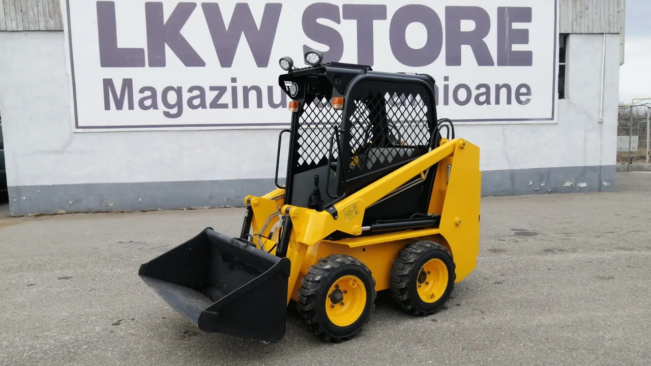 Bobcat Front Loader Ram Italia FM 120 – Hammer Installation - Міні-навантажувач: фото 3 Bobcat Front Loader Ram Italia FM 120 – Hammer Installation - Міні-навантажувач: фото 3