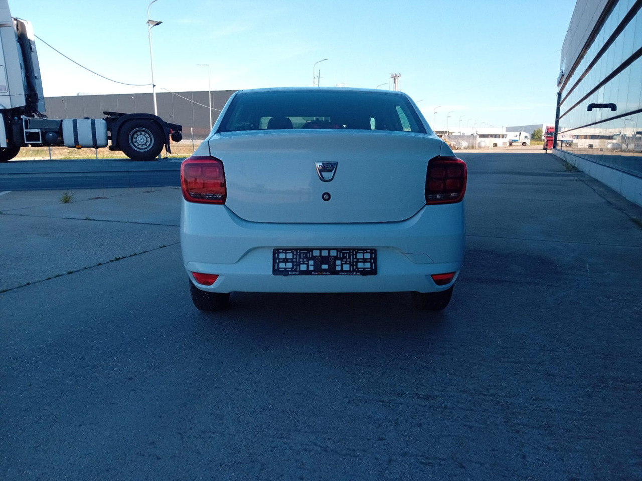 Dacia Logan 1.5 dCi, TOP ! - Седан: фото 5 Dacia Logan 1.5 dCi, TOP ! - Седан: фото 5