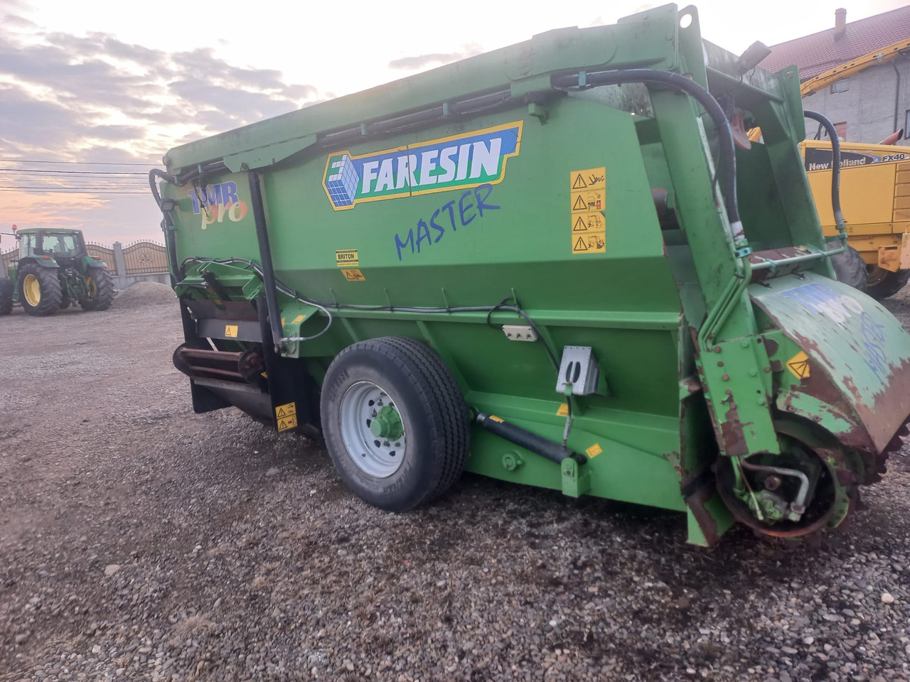 FARESIN TMR 1200 TEHNOLOGICAL TRAILER - Кормороздавач: фото 4 FARESIN TMR 1200 TEHNOLOGICAL TRAILER - Кормороздавач: фото 4