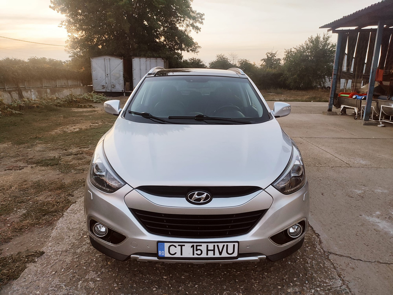 Hyundai IX35 - Седан: фото 4 Hyundai IX35 - Седан: фото 4