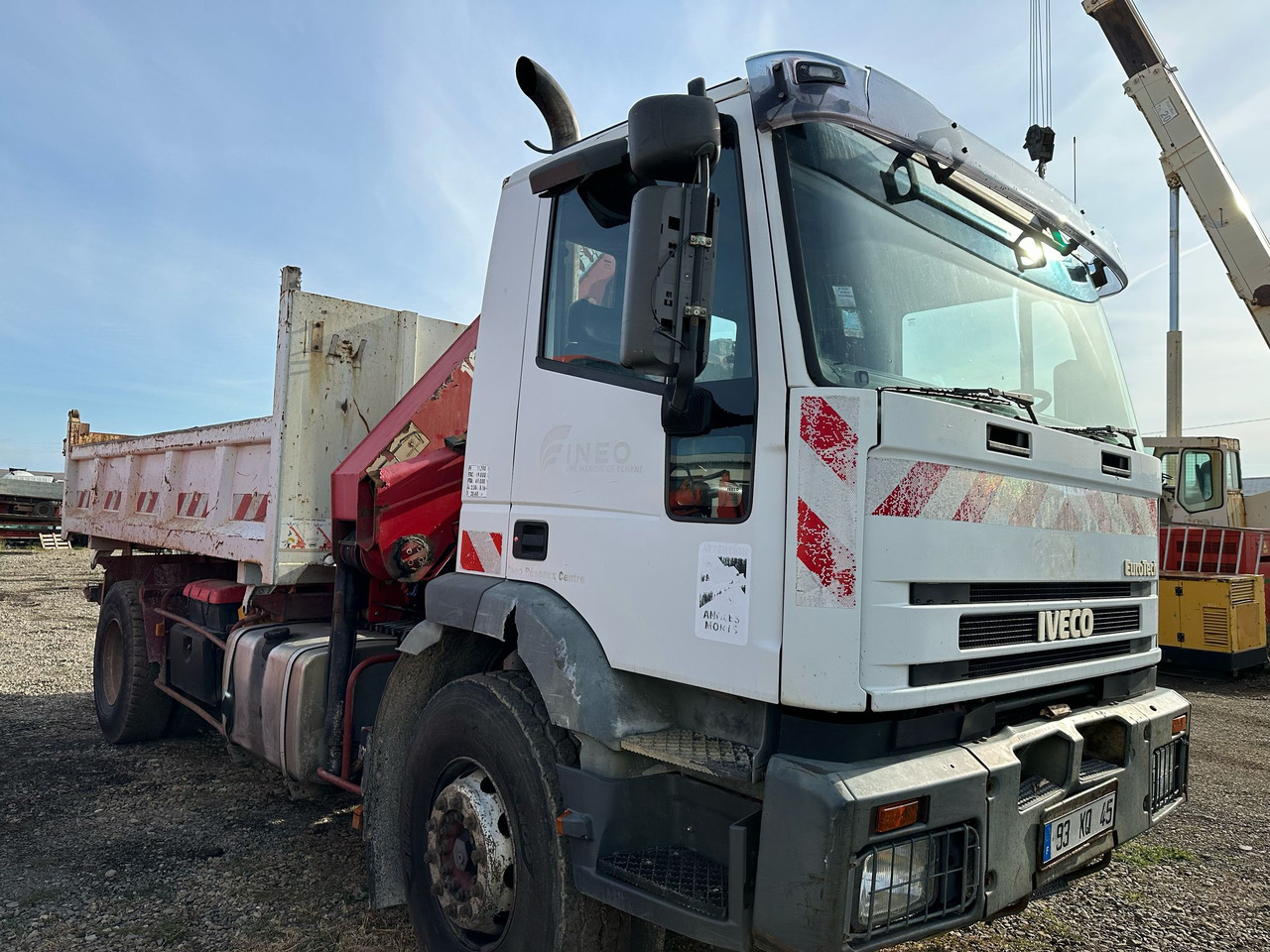 IVECO EUROTRAKKER TIPPER - Самоскид вантажівка: фото 4 IVECO EUROTRAKKER TIPPER - Самоскид вантажівка: фото 4