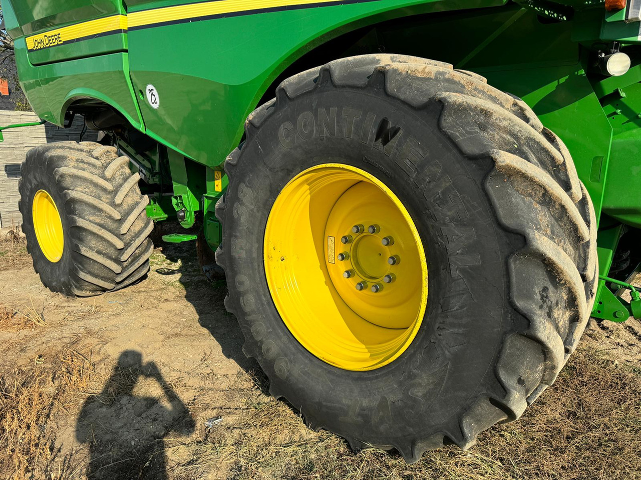 John Deere S680i combine + 635X Header + Zurn trailer - Зернозбиральний комбайн: фото 3 John Deere S680i combine + 635X Header + Zurn trailer - Зернозбиральний комбайн: фото 3