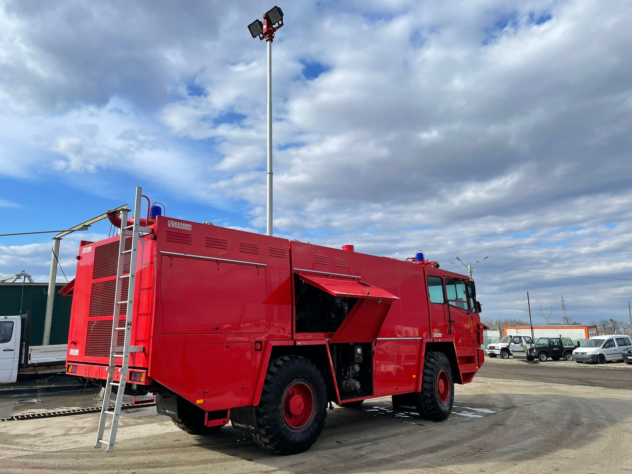 KRONENBURG K45 FIRE TRUCK - Пожежна машина: фото 5 KRONENBURG K45 FIRE TRUCK - Пожежна машина: фото 5