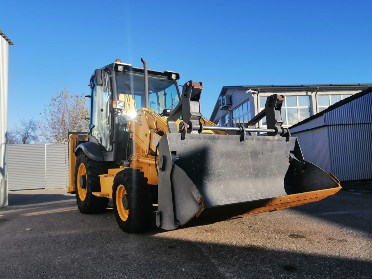 LiuGong CLG777A Backhoe Loader 4×4(copy) - Екскаватор-навантажувач: фото 2 LiuGong CLG777A Backhoe Loader 4×4(copy) - Екскаватор-навантажувач: фото 2