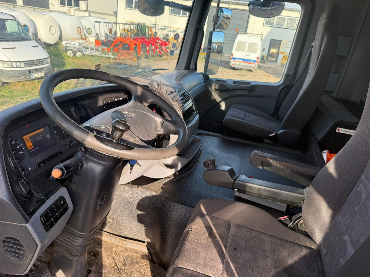 Самоскид вантажівка MERCEDES-BENZ ACTROS TIPPER: фото 6 Самоскид вантажівка MERCEDES-BENZ ACTROS TIPPER: фото 6