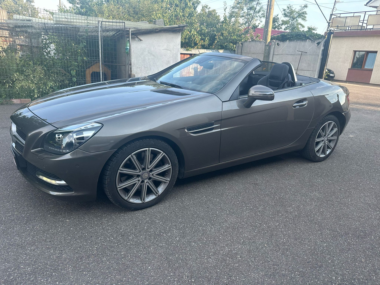 MERCEDES BENZ SLK - Легковий автомобіль: фото 2 MERCEDES BENZ SLK - Легковий автомобіль: фото 2