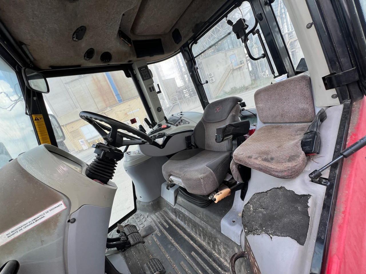 Massey Ferguson 6499 Tractor 4×4 - Трактор: фото 5 Massey Ferguson 6499 Tractor 4×4 - Трактор: фото 5