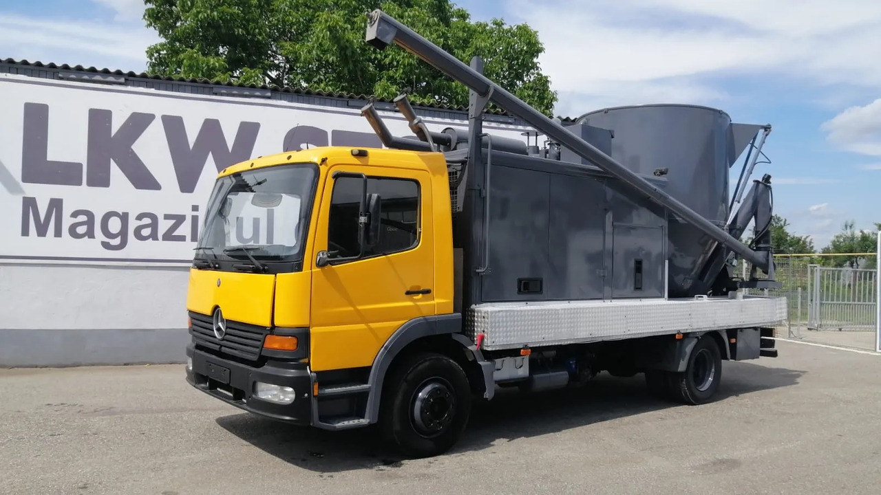Mercedes-Benz Atego & Gmelin Animal Feed Mill and Mixer/FNC - Техніка для тваринництва: фото 2 Mercedes-Benz Atego & Gmelin Animal Feed Mill and Mixer/FNC - Техніка для тваринництва: фото 2
