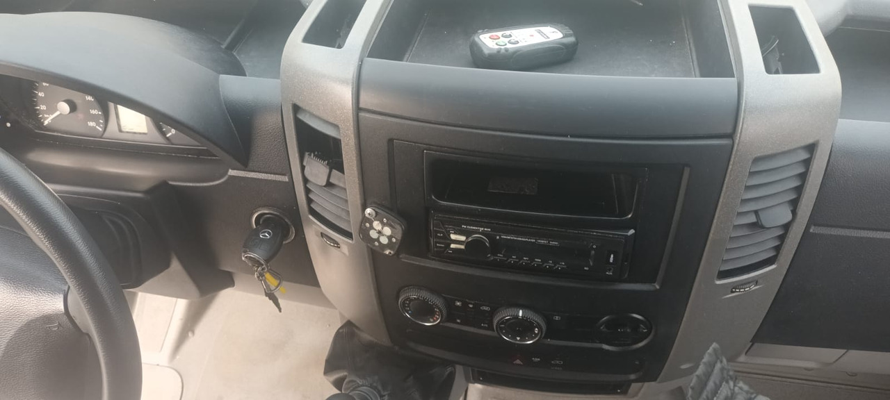 Mercedes Benz Sprinter 316 CDI Euro 6 !!! - Суцільнометалевий фургон: фото 4 Mercedes Benz Sprinter 316 CDI Euro 6 !!! - Суцільнометалевий фургон: фото 4