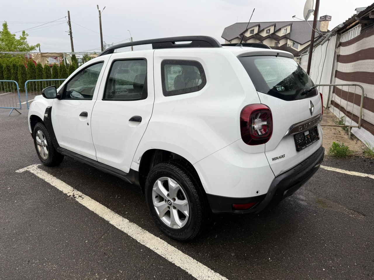 RENAULT DUSTER 4X4 - Позашляховик: фото 5 RENAULT DUSTER 4X4 - Позашляховик: фото 5
