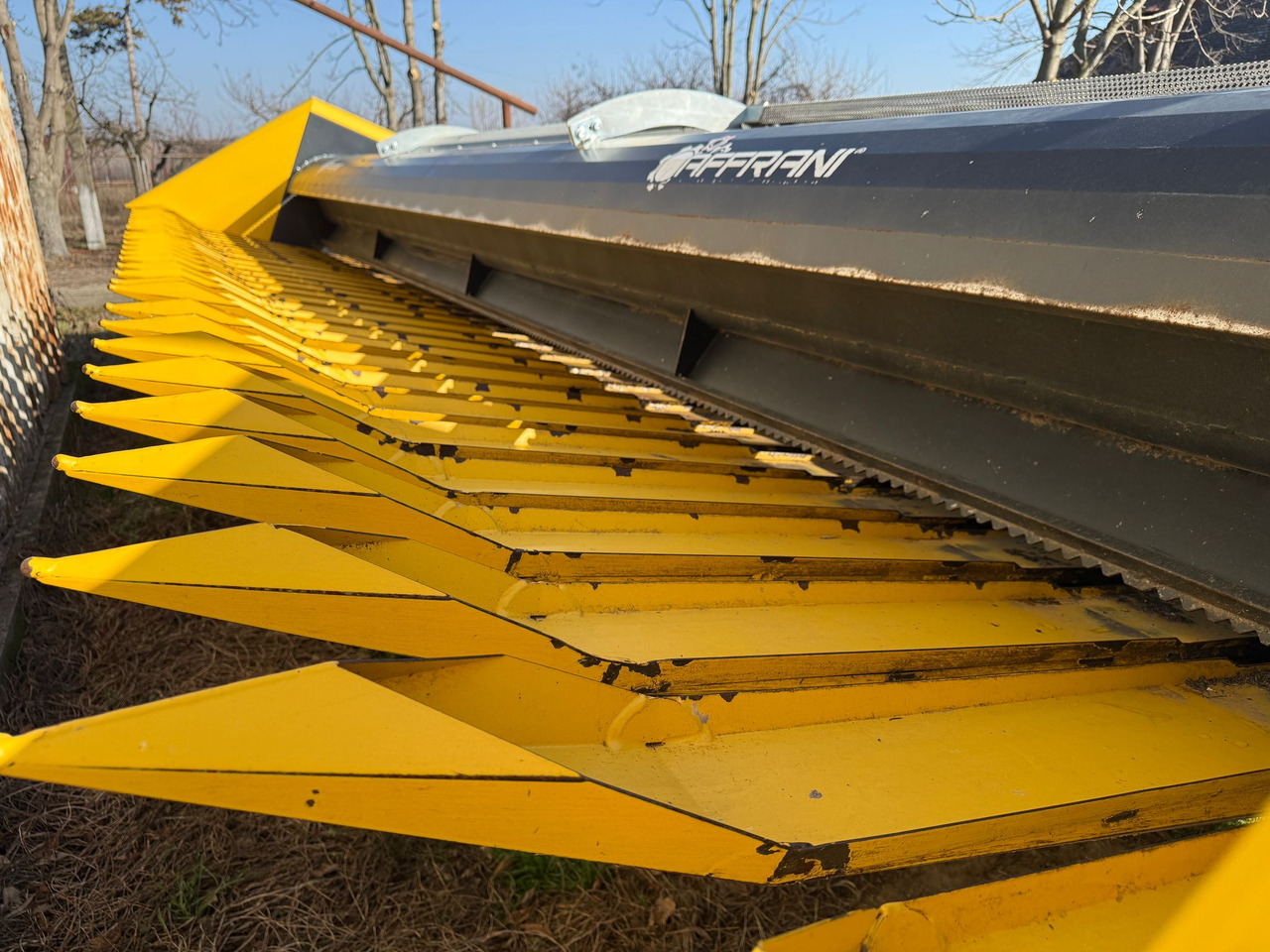 Zaffrani 670N Sunflower Header - Жниварка для соняшника: фото 1 Zaffrani 670N Sunflower Header - Жниварка для соняшника: фото 1