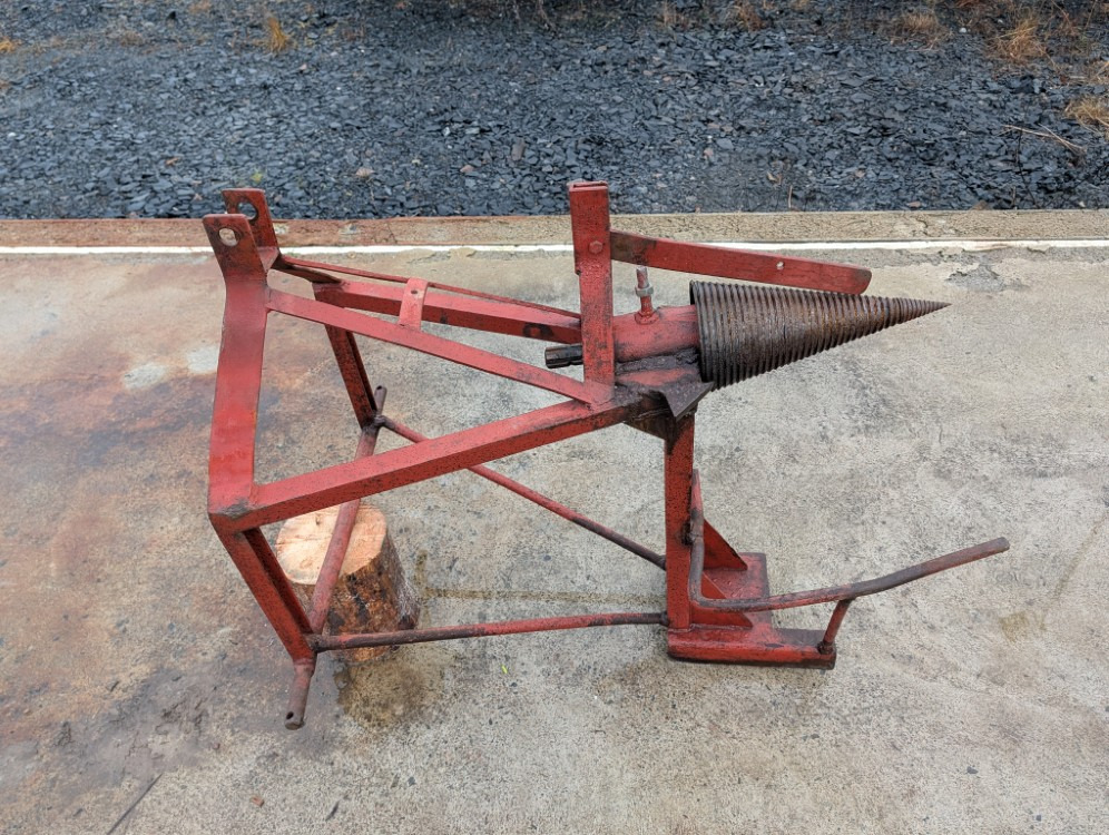 Halkaisukaira 175mm traktoriin - Дровокол: фото 4 Halkaisukaira 175mm traktoriin - Дровокол: фото 4