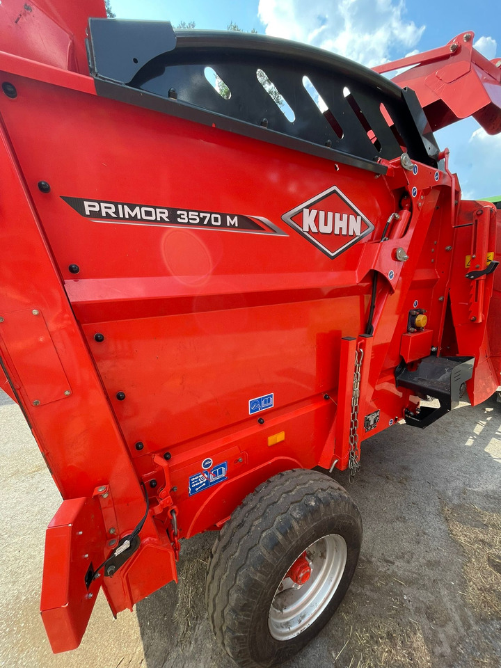 KUHN Primor 3570M hinattava paalisilppuri - Техніка для тваринництва: фото 5 KUHN Primor 3570M hinattava paalisilppuri - Техніка для тваринництва: фото 5