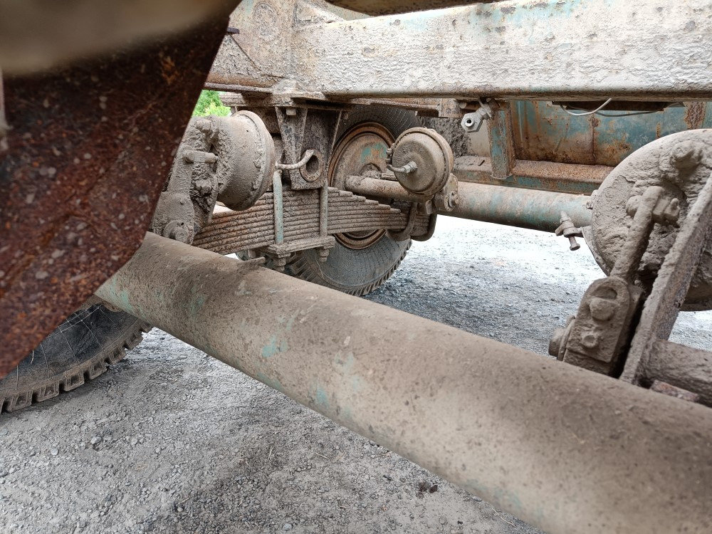 Сільськогосподарський причіп самоскид Maansiirtokärry 2-akselinen Hydraulisella takalaidalla, katso video!: фото 22 Сільськогосподарський причіп самоскид Maansiirtokärry 2-akselinen Hydraulisella takalaidalla, katso video!: фото 22