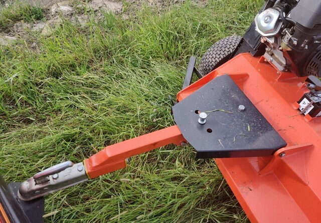 Tarmo ATV120 kesantomurskain - VIDEO - Косарка-подрібнювач: фото 3 Tarmo ATV120 kesantomurskain - VIDEO - Косарка-подрібнювач: фото 3