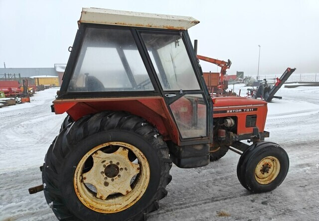 Zetor 7011 traktori - Трактор: фото 4 Zetor 7011 traktori - Трактор: фото 4